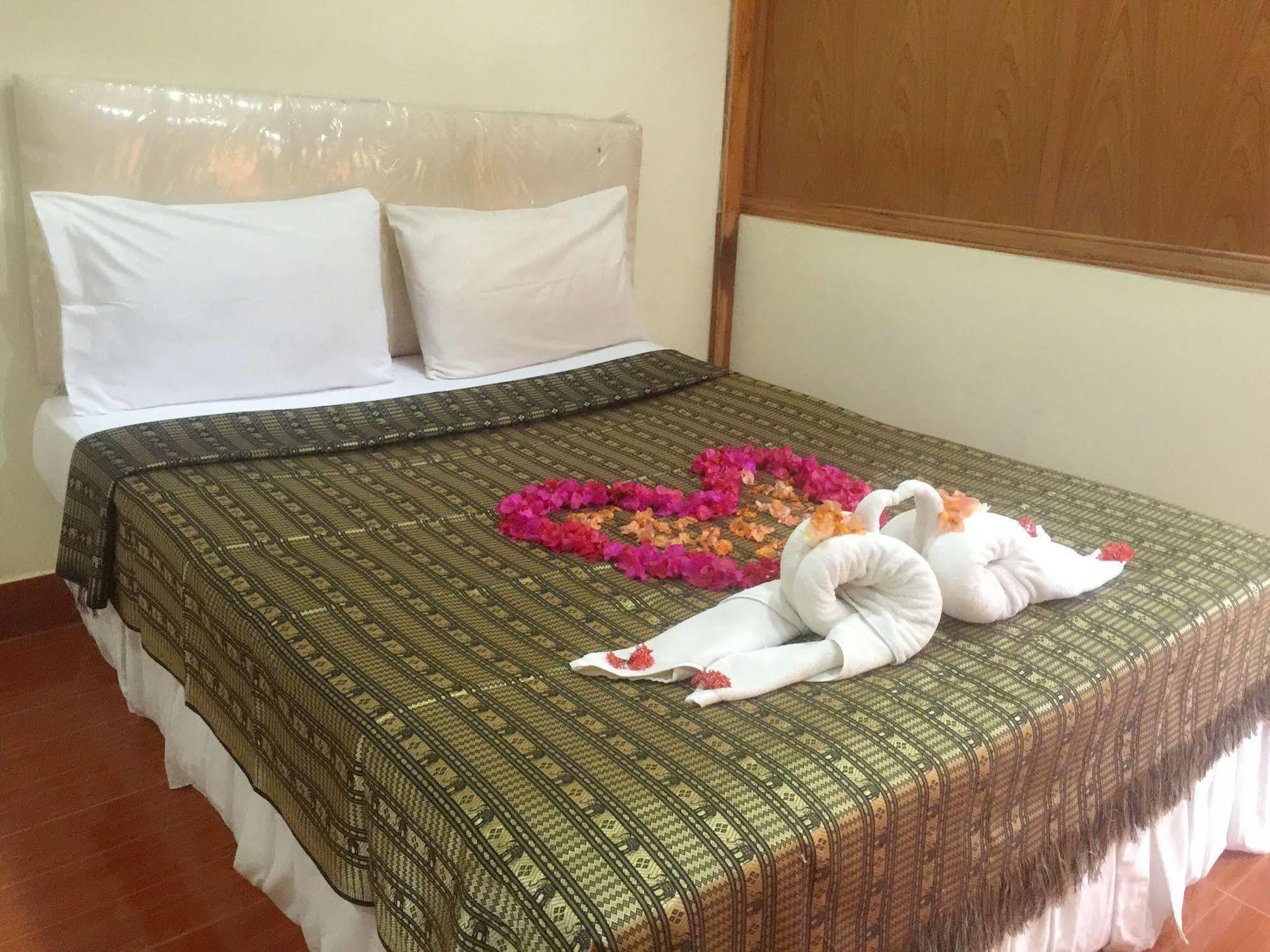Poonsap Resort Koh Lanta Bagian luar foto